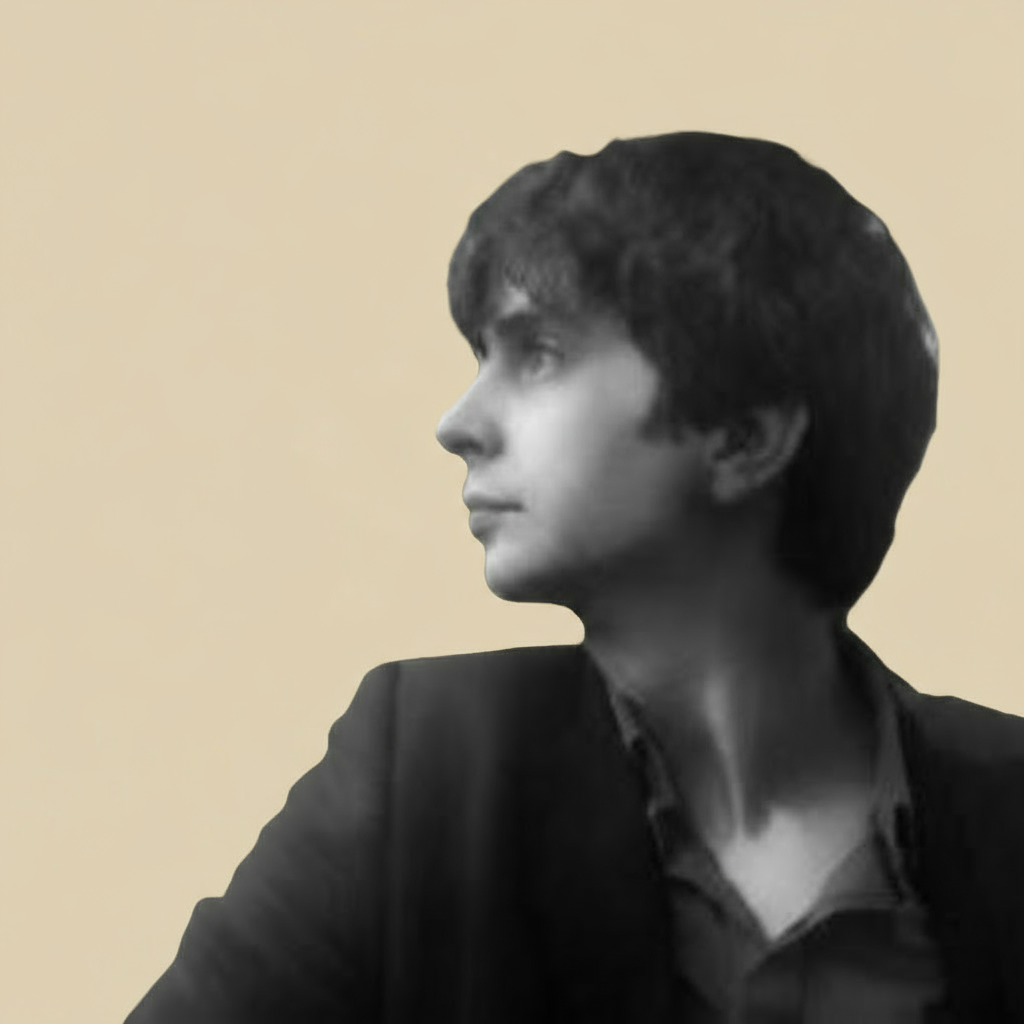 Portrait professionnel de Pierre Sulpice, Directeur Tech et Advisor chez Blocshare